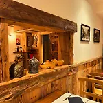 Hibou Chambres Affittacamere Cogne 3* Cogne