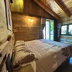 Hibou Chambres Affittacamere Cogne Bed & Breakfast