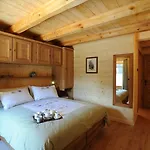 Bed & Breakfast Hibou Chambres Affittacamere Cogne